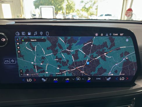 New 2026 Chevrolet Traverse LT w/ Midnight/Sport Edition image 19