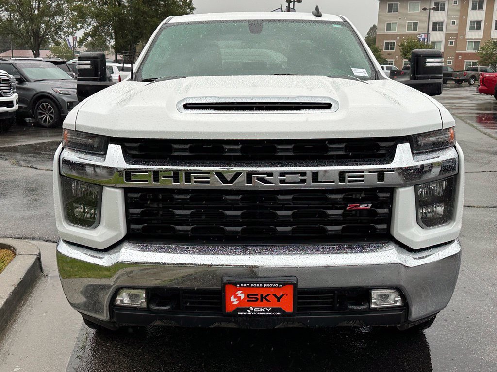 Used 2023 Chevrolet Silverado 2500 LT w/ Convenience Package AWD/4WD image 4