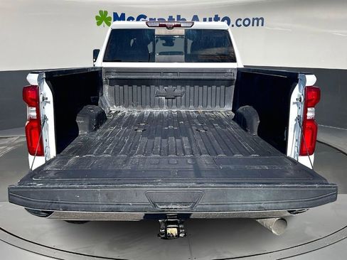 Used 2021 Chevrolet Silverado 2500 LTZ w/ LTZ Premium Package image 7