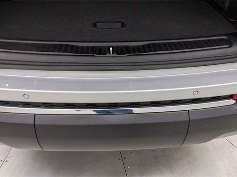 Used 2025 Jeep Grand Cherokee L Limited image 6