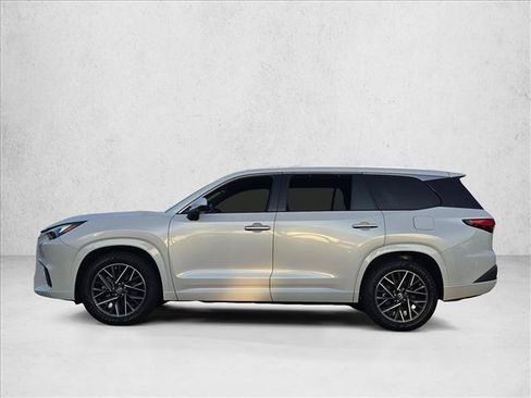 Used 2025 Lexus TX 350 AWD w/ Technology Package image 8