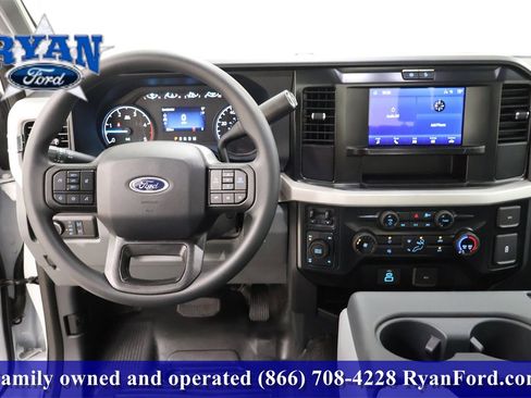 New 2025 Ford F250 XL w/ FX4 Off-Road Package image 19