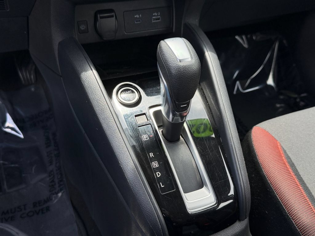 Used 2024 Nissan Versa SR w/ Trunk Package FWD image 28