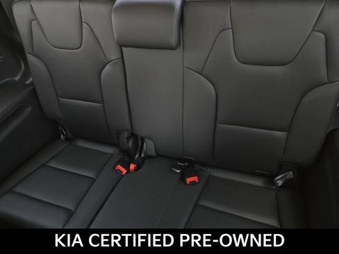 Used 2025 Kia Telluride S FWD image 15