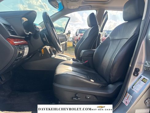 Used 2010 Subaru Outback 2.5i Limited AWD/4WD image 18