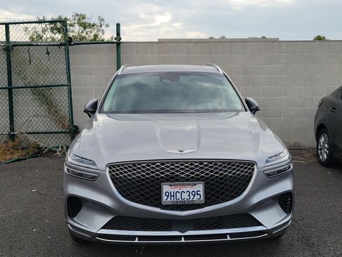 Used 2023 Genesis GV70 2.5T w/ Advanced Package AWD/4WD image 2