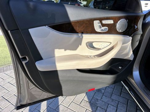 Certified 2021 Mercedes-Benz E 450 4MATIC All-Terrain Wagon image 17