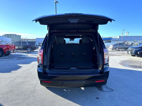 Used 2024 Chevrolet Tahoe Z71 w/ Luxury Package image 22