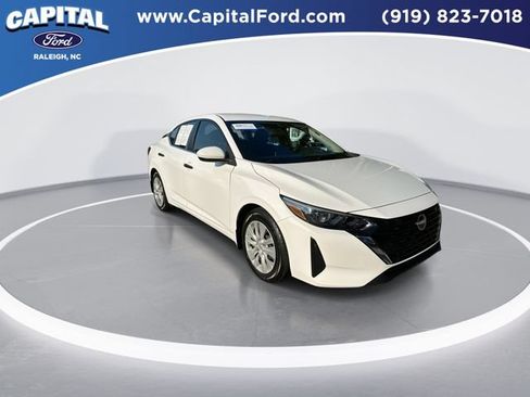 Used 2024 Nissan Sentra S FWD image 2