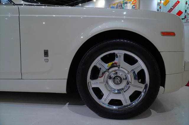 Used 2009 Rolls-Royce Phantom Sedan RWD image 7