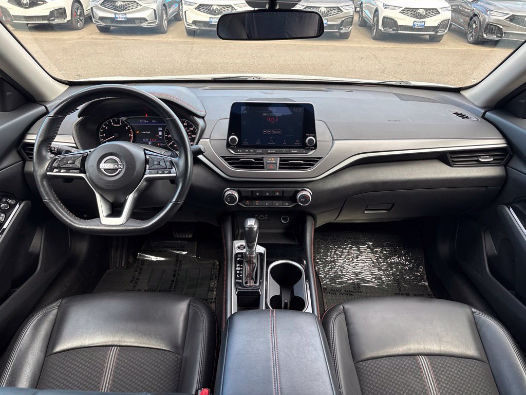Used 2024 Nissan Altima 2.5 SR FWD image 27