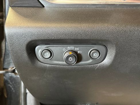 Used 2019 Chevrolet Traverse High Country w/ LPO, Floor Liner Package image 17