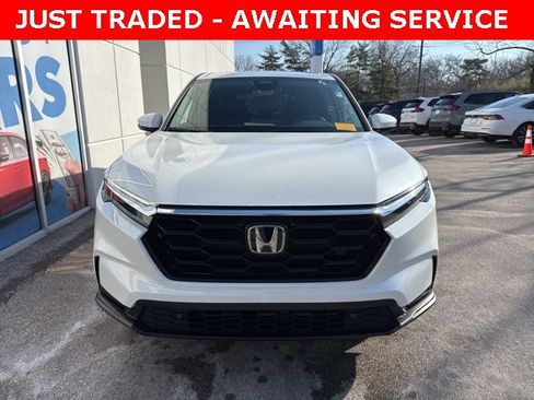 Used 2026 Honda CR-V EX-L image 2