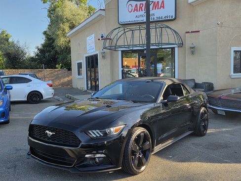 Used 2015 Ford Mustang Convertible w/ Equipment Group 051A RWD image 1