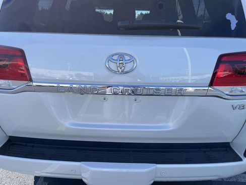 Used 2020 Toyota Land Cruiser Heritage Edition image 29