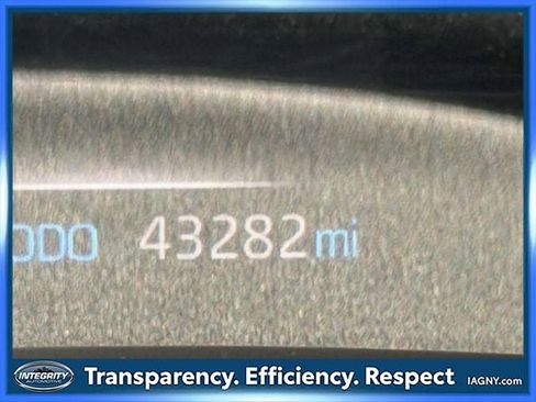 Used 2022 Toyota Sienna LE FWD image 33