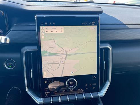 New 2026 GMC Acadia Elevation image 19