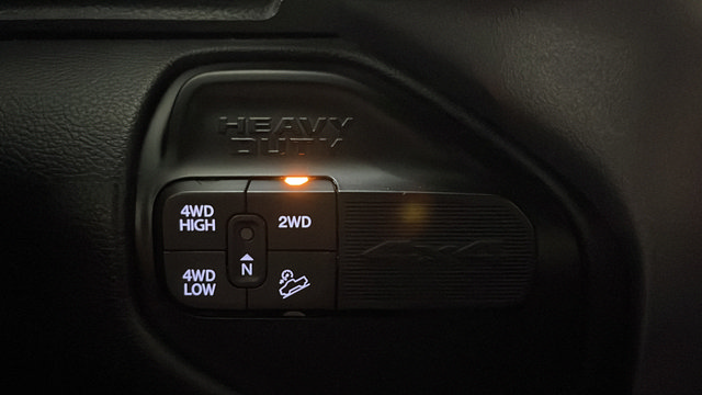 Used 2023 RAM 2500 Big Horn w/ Night Edition AWD/4WD image 33