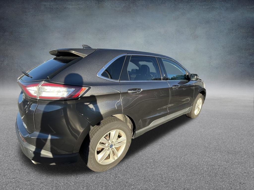 Used 2018 Ford Edge SEL w/ Equipment Group 201A AWD/4WD image 8