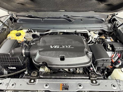 Used 2019 Chevrolet Colorado LT image 31