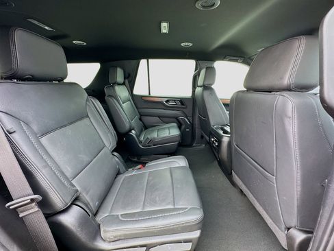 Used 2025 GMC Yukon Denali image 19
