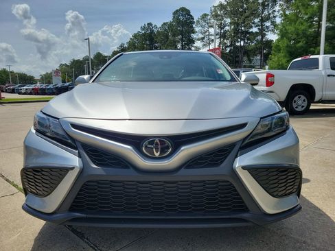 Certified 2024 Toyota Camry SE FWD image 4