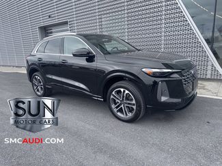 Used 2025 Audi Q5 Premium w/ Convenience Package video 1