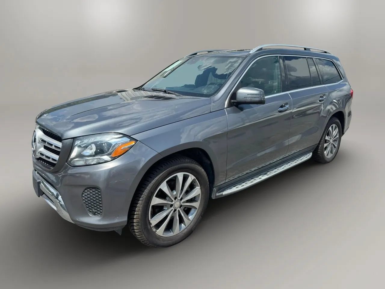 Used 2017 Mercedes-Benz GLS 450 4MATIC w/ Premium Package image 7