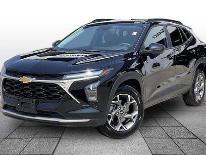 Used 2025 Chevrolet Trax LT