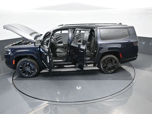 Used 2024 Jeep Grand Wagoneer L Series II w/ Quick Order Packagew 28T image 67