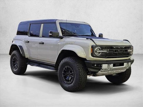 New 2026 Ford Bronco Raptor w/ Interior Carbon Fiber Pack AWD/4WD image 7