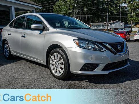 Used 2019 Nissan Sentra S image 10