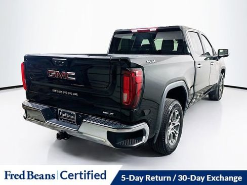 Used 2025 GMC Sierra 1500 SLT image 8