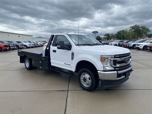 Used 2022 Ford F350 XLT AWD/4WD image 1