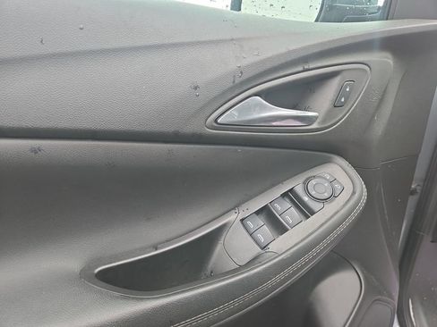 Used 2022 Buick Encore GX Preferred w/ Cold Weather Comfort Package image 11