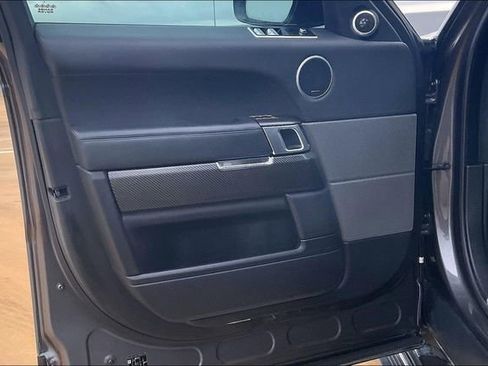Used 2020 Land Rover Range Rover Sport SVR image 23