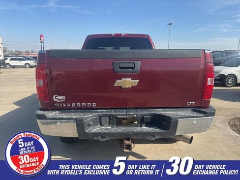 Used 2008 Chevrolet Silverado 2500 LTZ w/ Safety Package AWD/4WD image 4