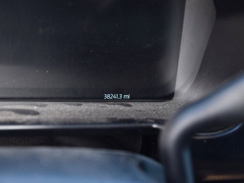 Used 2024 Ford F350 Limited image 8