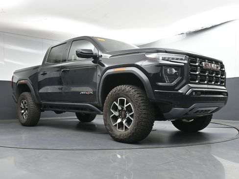 Used 2024 GMC Canyon AT4X image 24
