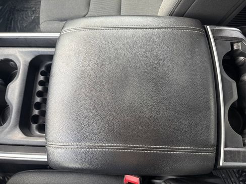 Used 2022 RAM 1500 Big Horn image 32