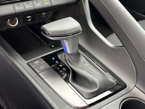 New 2026 Hyundai Elantra Sport FWD image 13