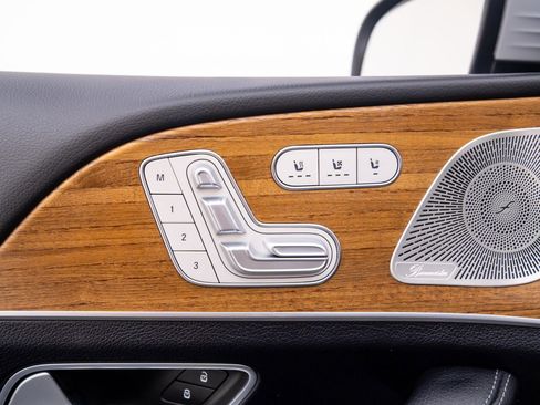 Certified 2024 Mercedes-Benz GLE 350 GLE 350 w/ Driver Assistance Package image 17