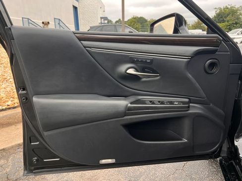 Used 2019 Lexus ES 350 w/ Accessory Package 2 FWD image 9