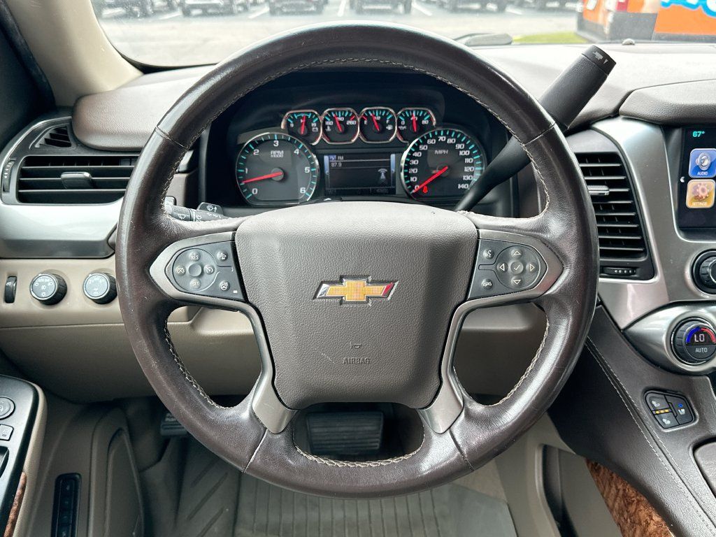 Used 2019 Chevrolet Tahoe Premier AWD/4WD image 18