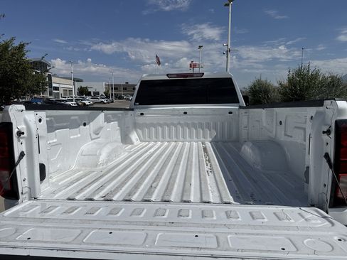 Used 2024 GMC Sierra 2500 Pro w/ 1SA Pro Safety Plus Package AWD/4WD image 24