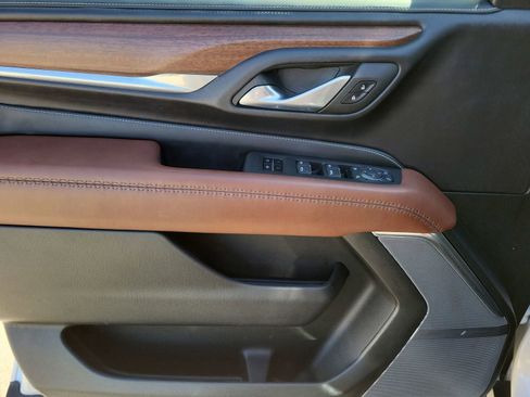 Certified 2023 GMC Yukon XL Denali Ultimate image 2