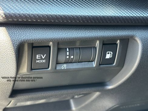 New 2026 Subaru Crosstrek 2.5i Limited AWD/4WD image 17