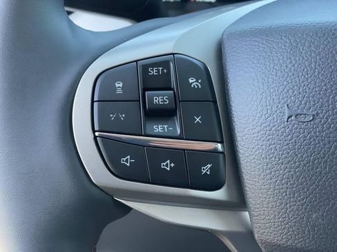 New 2026 Ford Explorer Active image 8