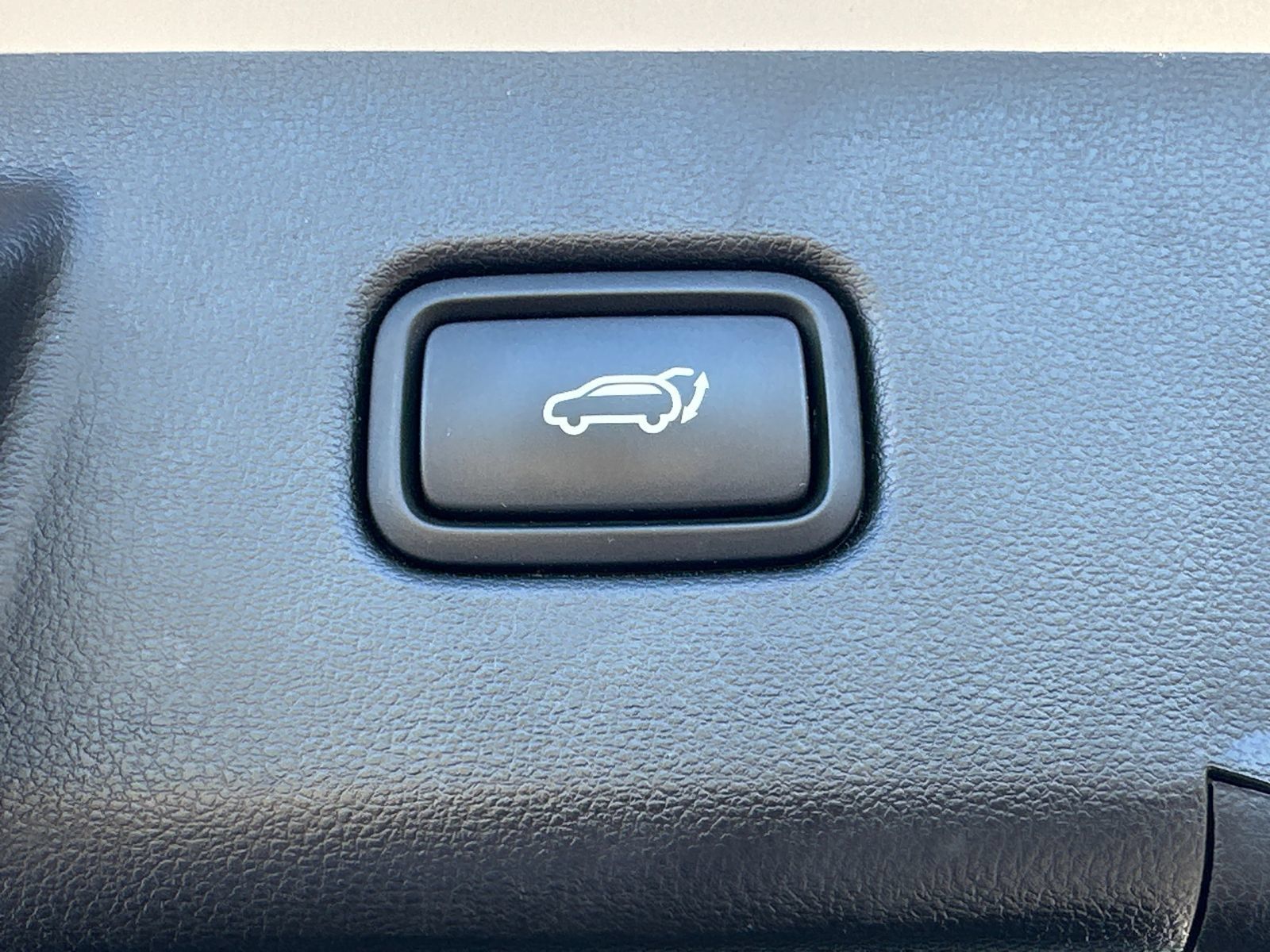 Certified 2022 Hyundai Tucson SEL w/ Convenience + Premium Package FWD image 17