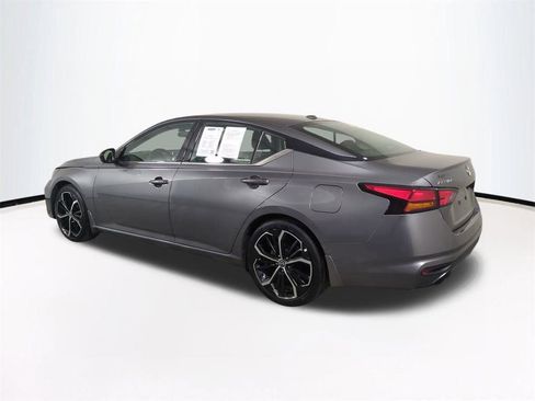 Used 2024 Nissan Altima 2.5 SR image 7